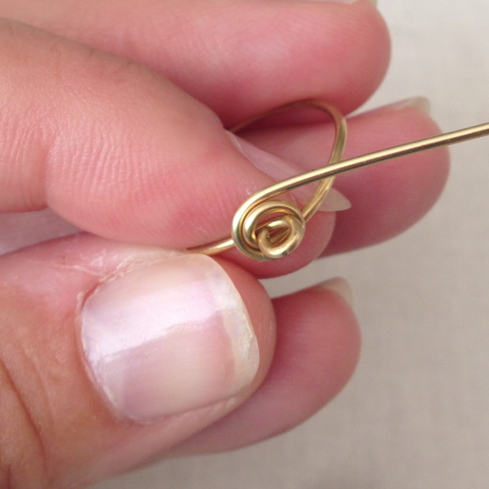 Swirled wire wrap ring with dangles - easy DIY wire jewelry making instructions