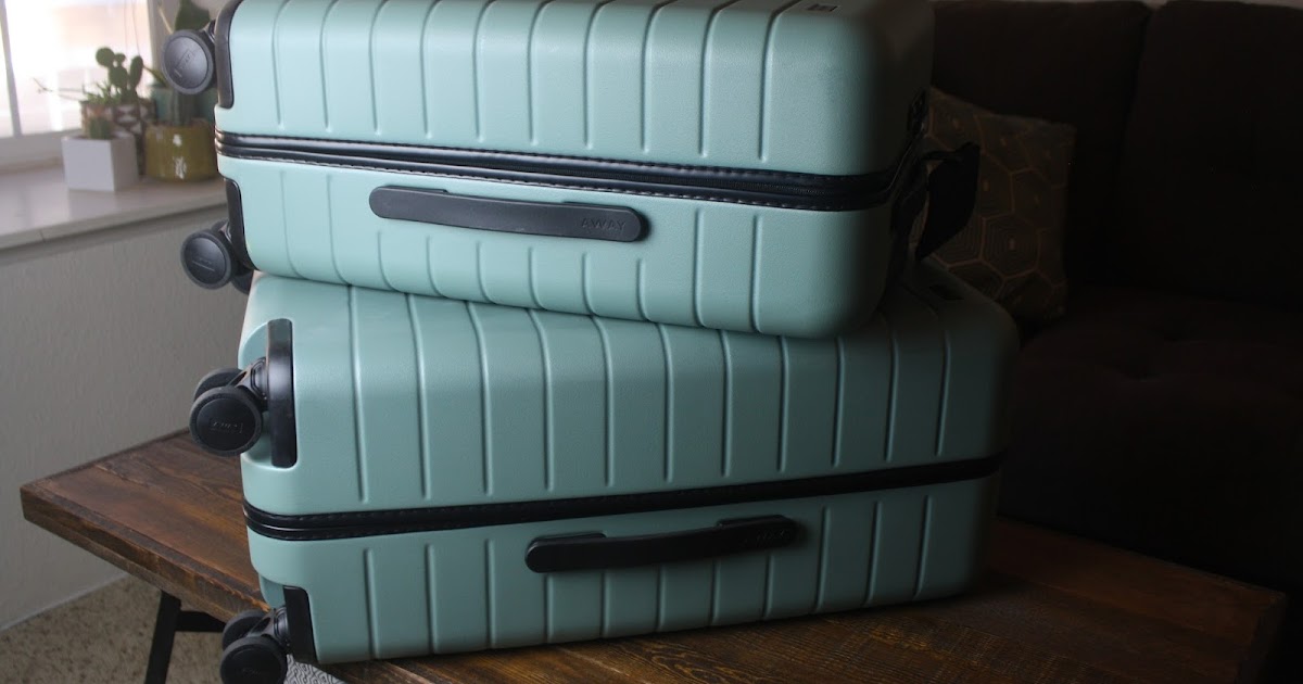 away luggage color reviews
