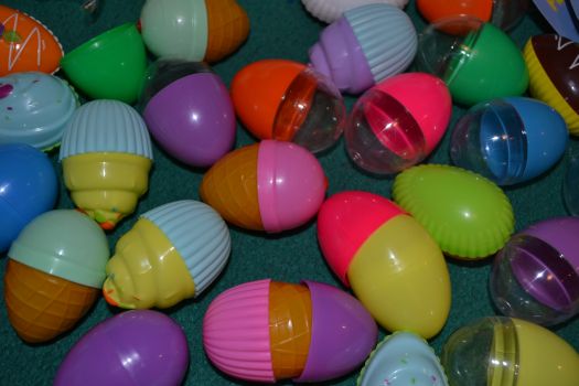 Plastic Eggs RAOK