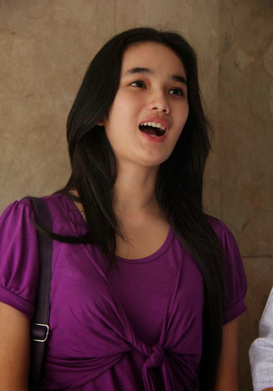Get Celeb Pics: Faby Marcelia Scandal Pics