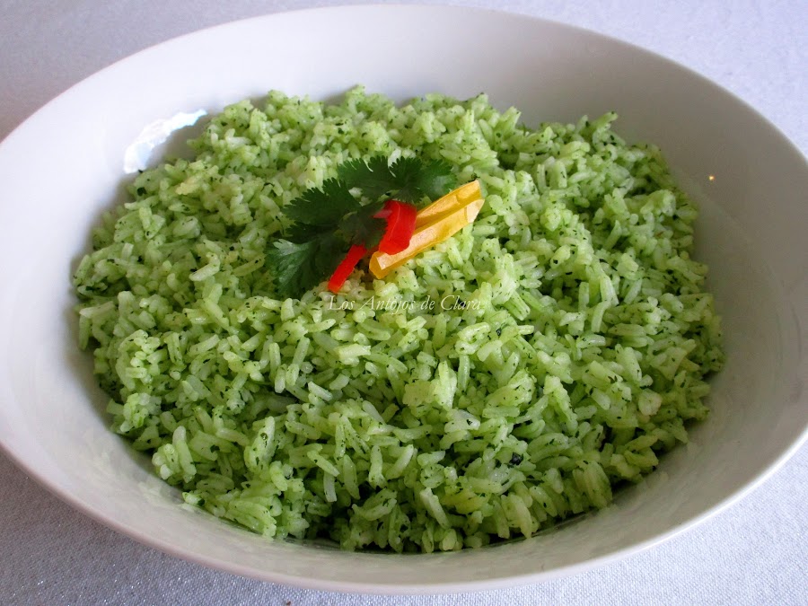 Arroz verde con cilantro