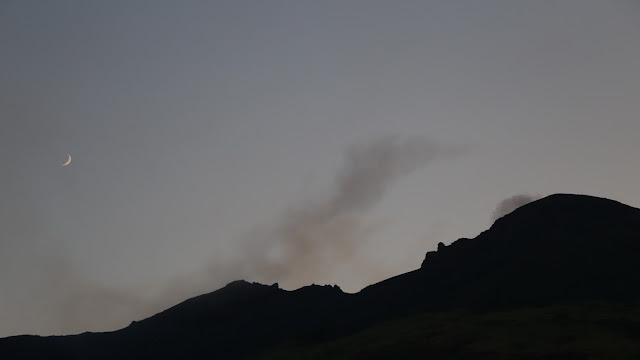 Las erupciones del Stromboli, uno de los dos volcanes activos de las Islas Eolias, es uno de los atractivos turísticos.