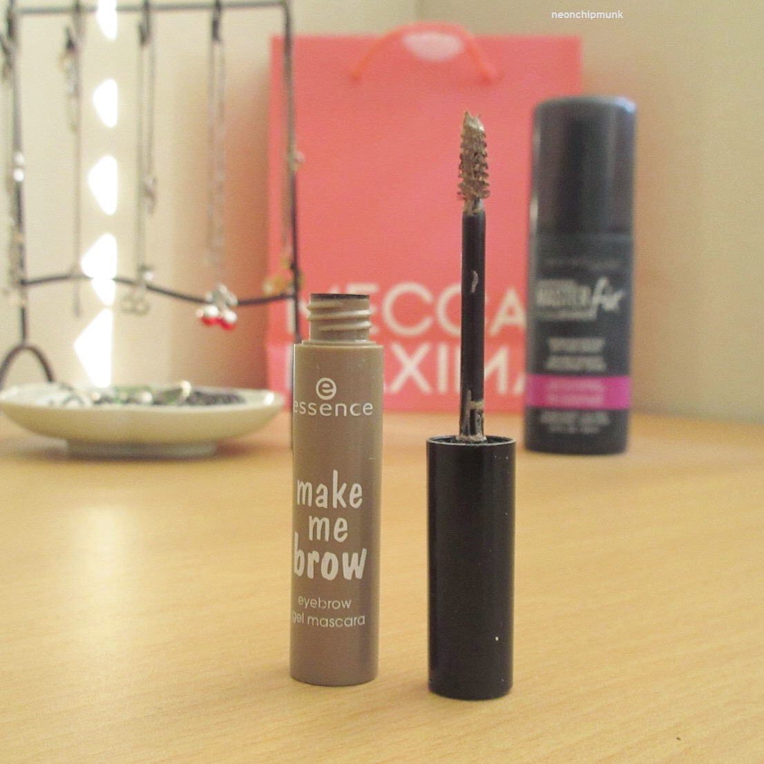 make me brow gel