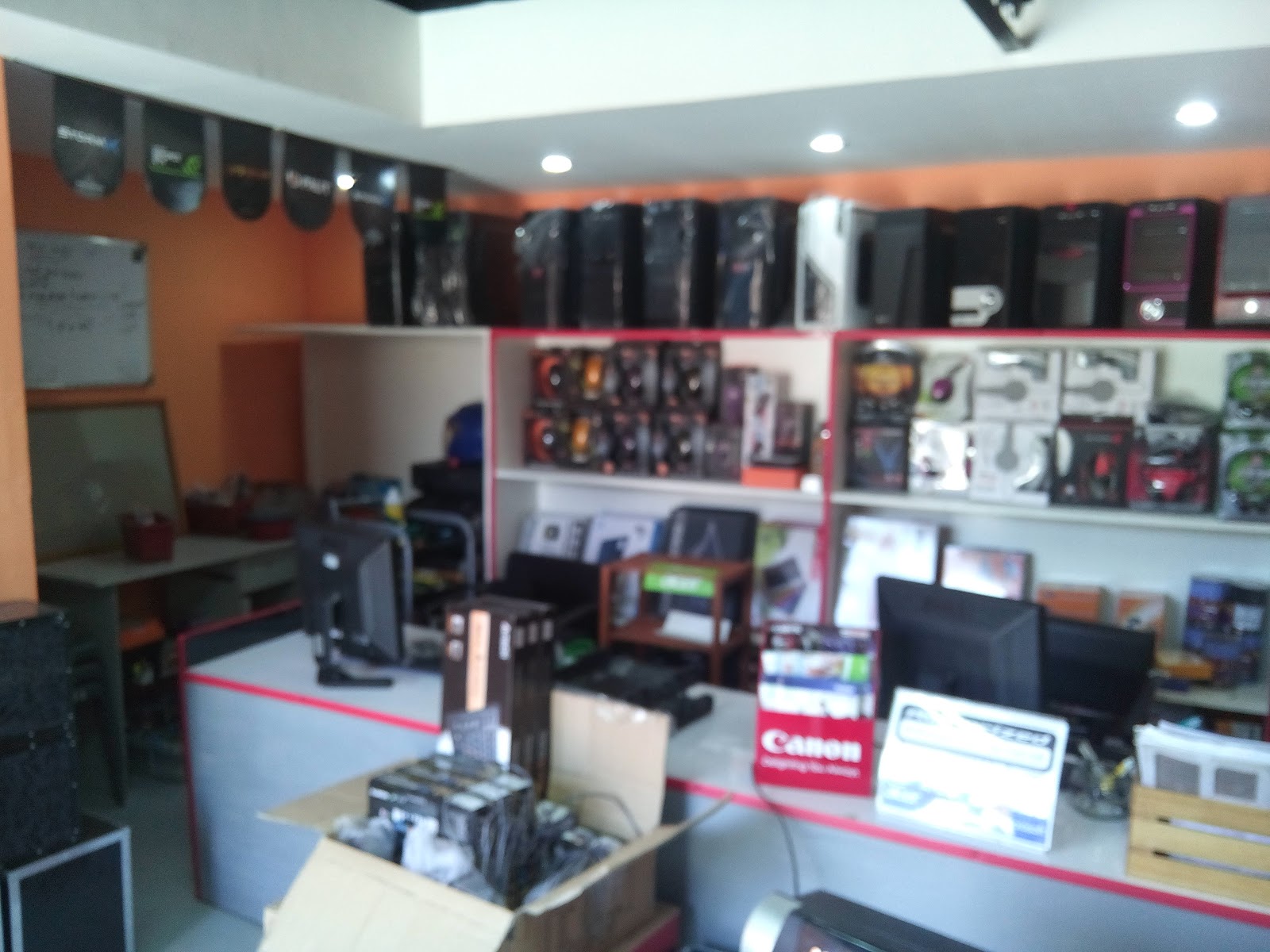 Computer Store/Supplier in Cebu, Philippines