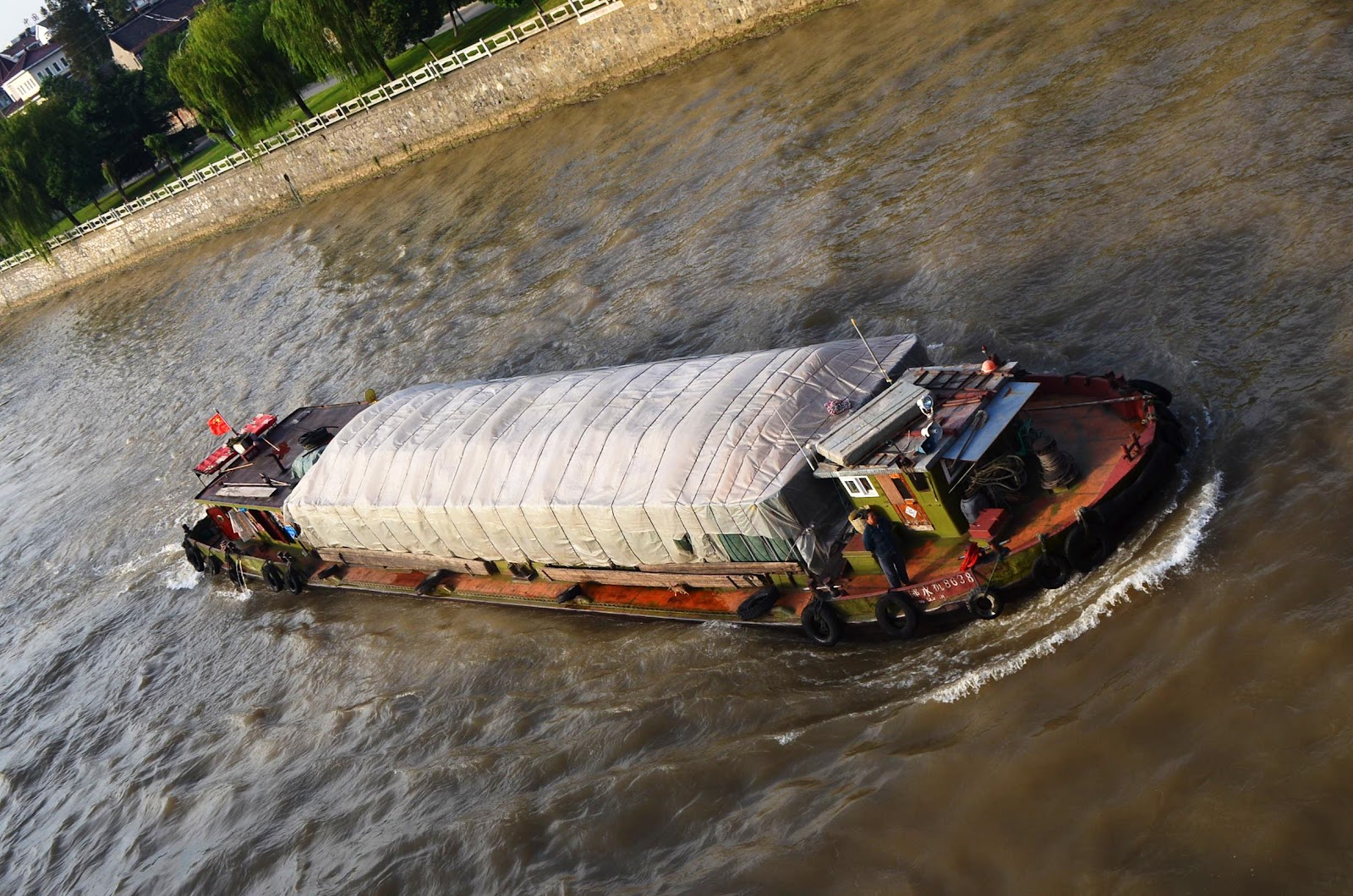 Good China Day Barges on the Grand Canal of China, September 2012