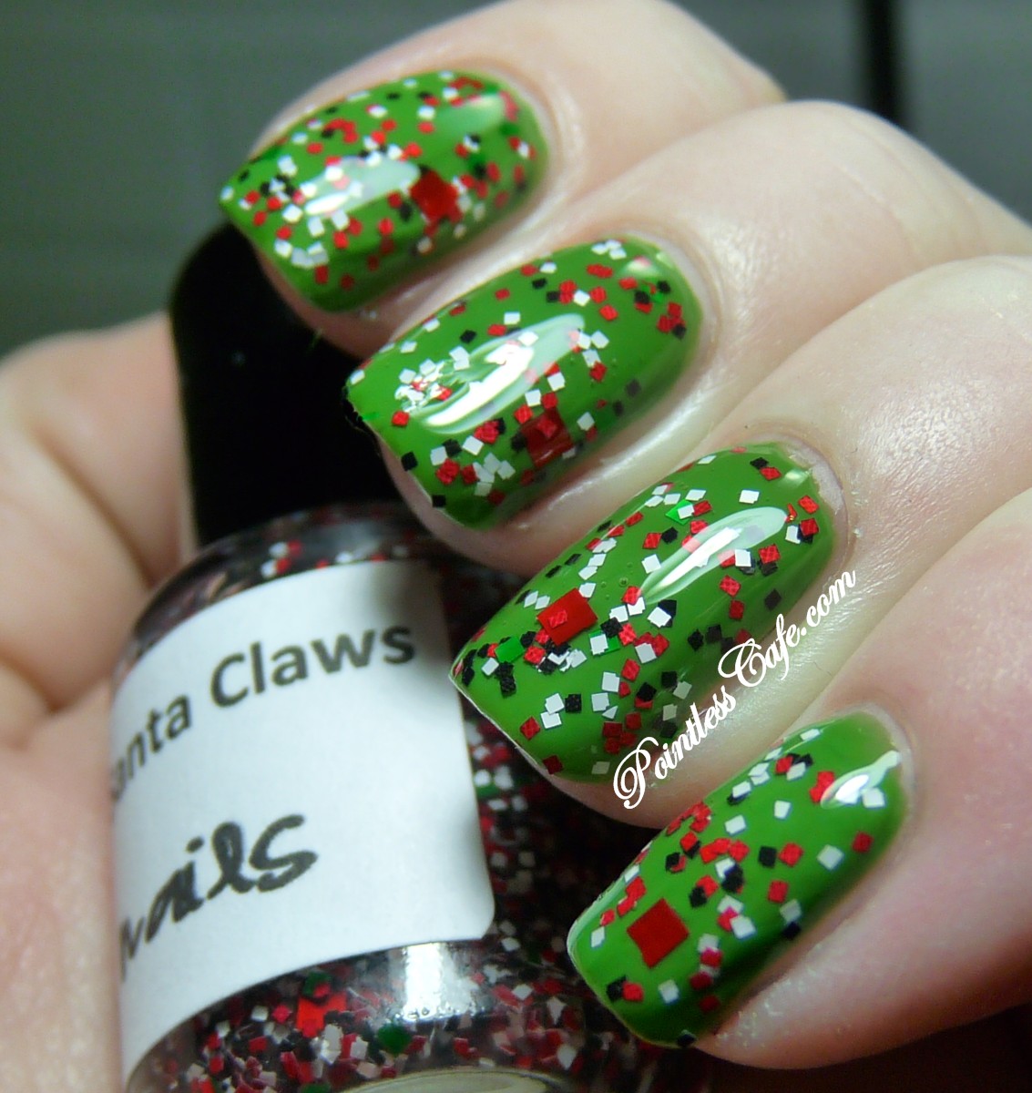 Pointless Cafe: Jindie Nails Santa Claws Collection