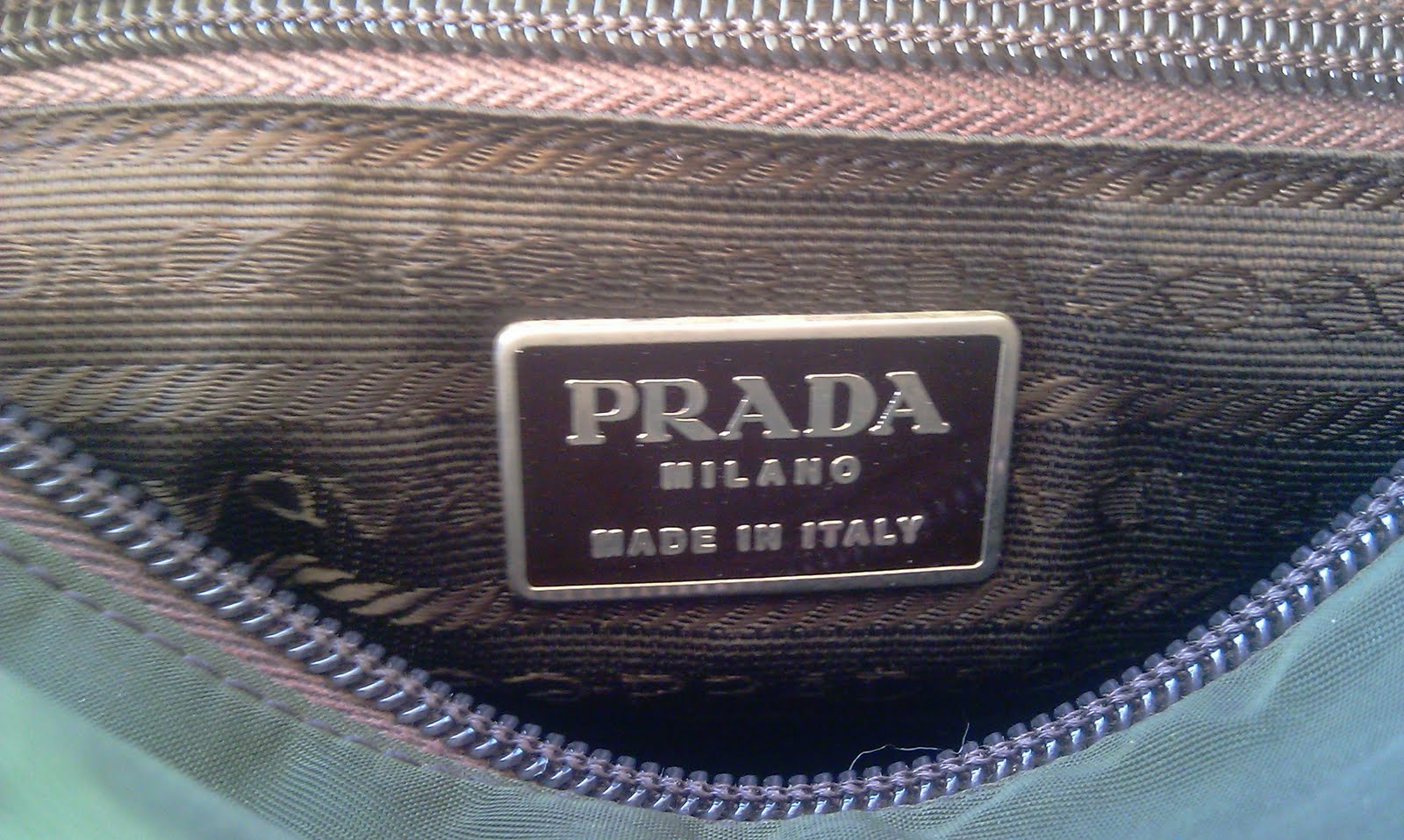 pArT tiMe bUnDLe Prada Handbag (SOLD)