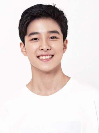 Biodata Nam dareum