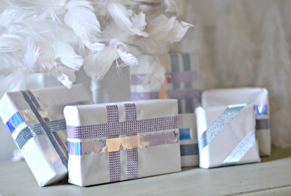 DIY Coordinating Christmas Ornaments and Wrapping Paper the Easy way!