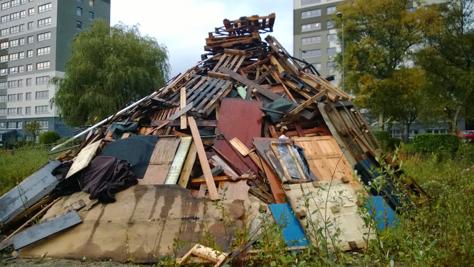 Tameside Citizen Haughton Green Bonfire