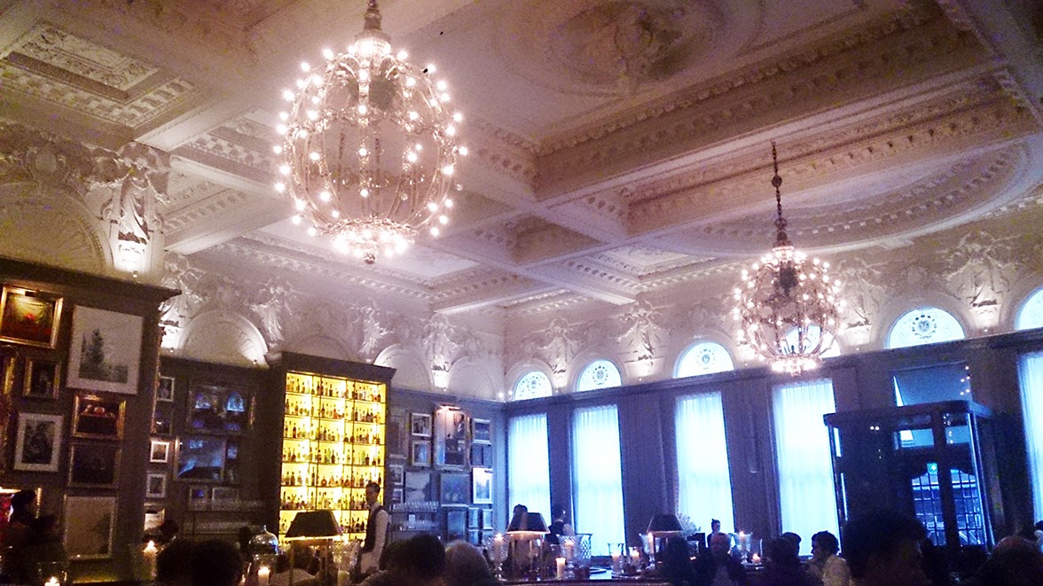 Food and Drinks Noob Berners Tavern