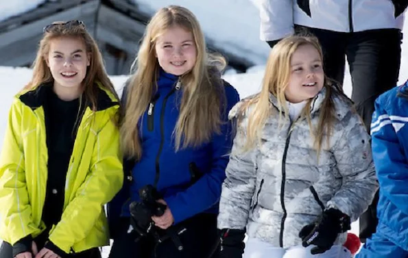 King Willem-Alexander, Queen Maxima, Princess Beatrix, Princess Amalia, Princess Alexia, Princess Ariane, Prince Constantijn and Princess Laurentien of The Netherlands pose at the annual winter photocall 