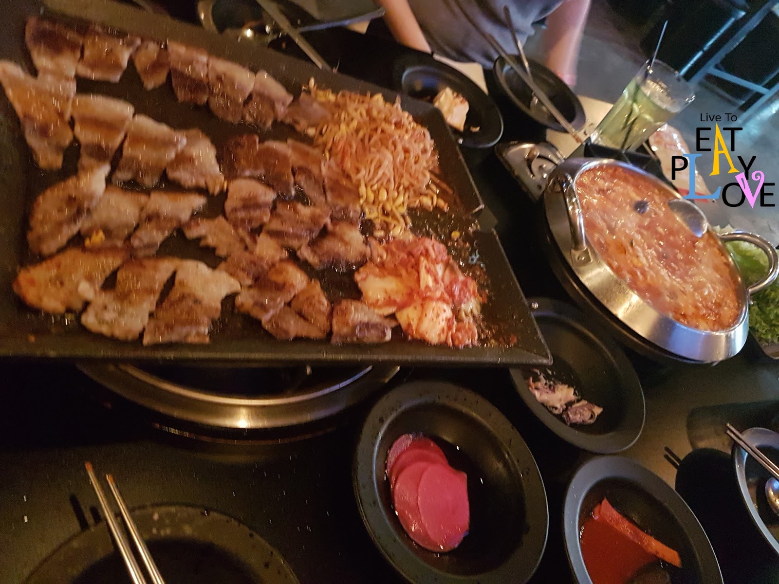 LiveToEat.Play.Love. 8 E!IGHT korean bbq Clark Quay Central
