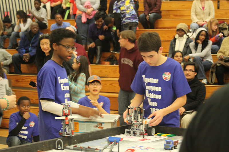 Fulton Science Academy RoboNation Won Presentation Award and Advanced