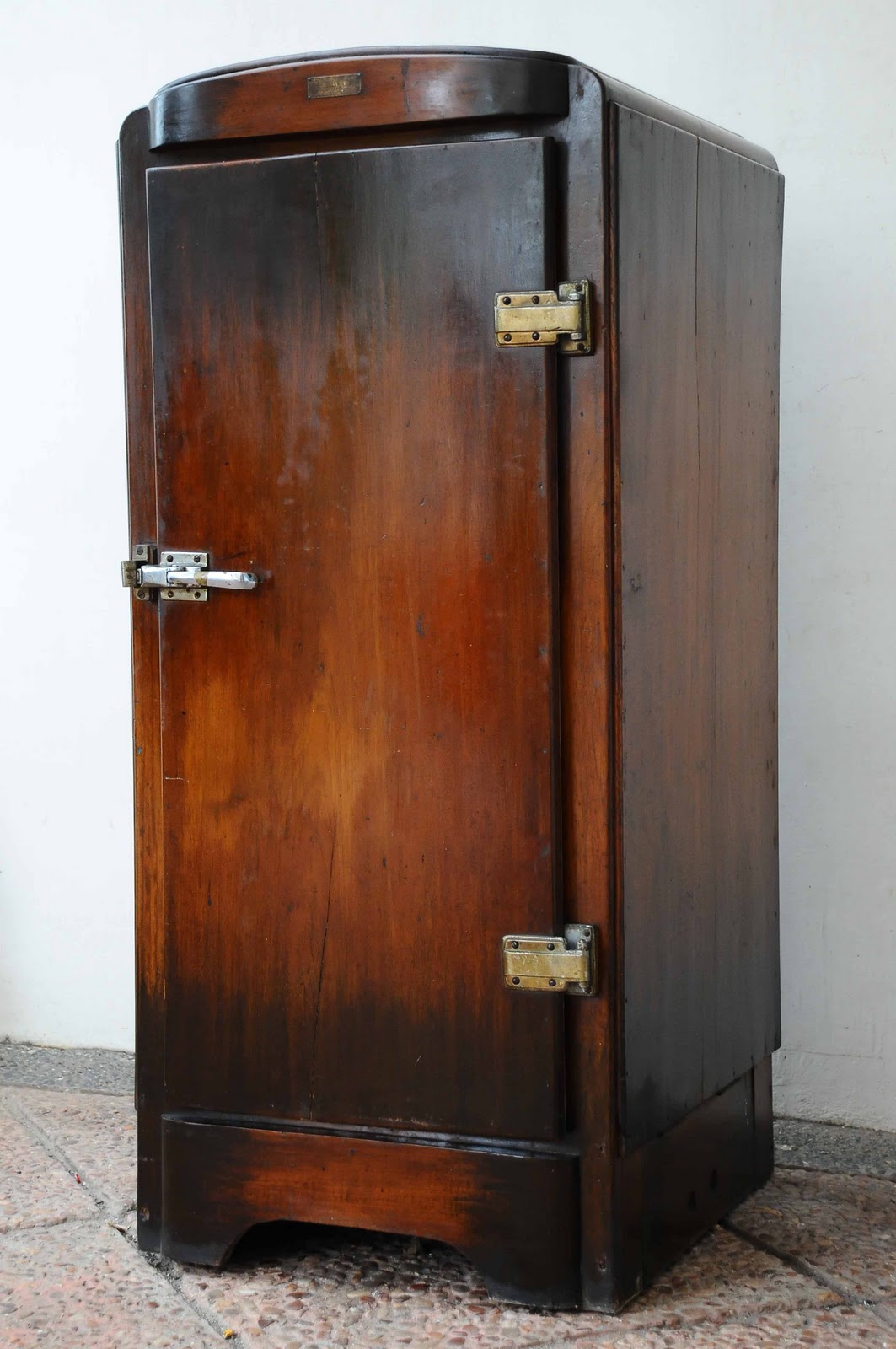 Old Vintage Gallery Antique Wood Refrigerator Indische Koelkast