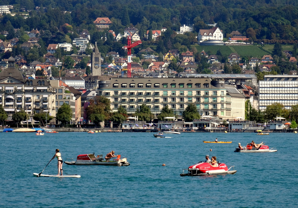 TRAVEL AND LIFESTYLE DIARIES Zurich, Switzerland The City of