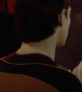 Early TNG jumpsuit piping curvature Early TNG jumpsuit piping curvature