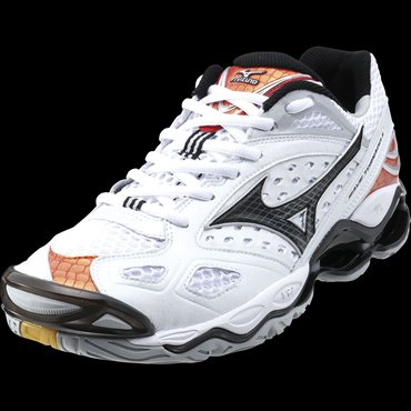 mizuno tornado 6