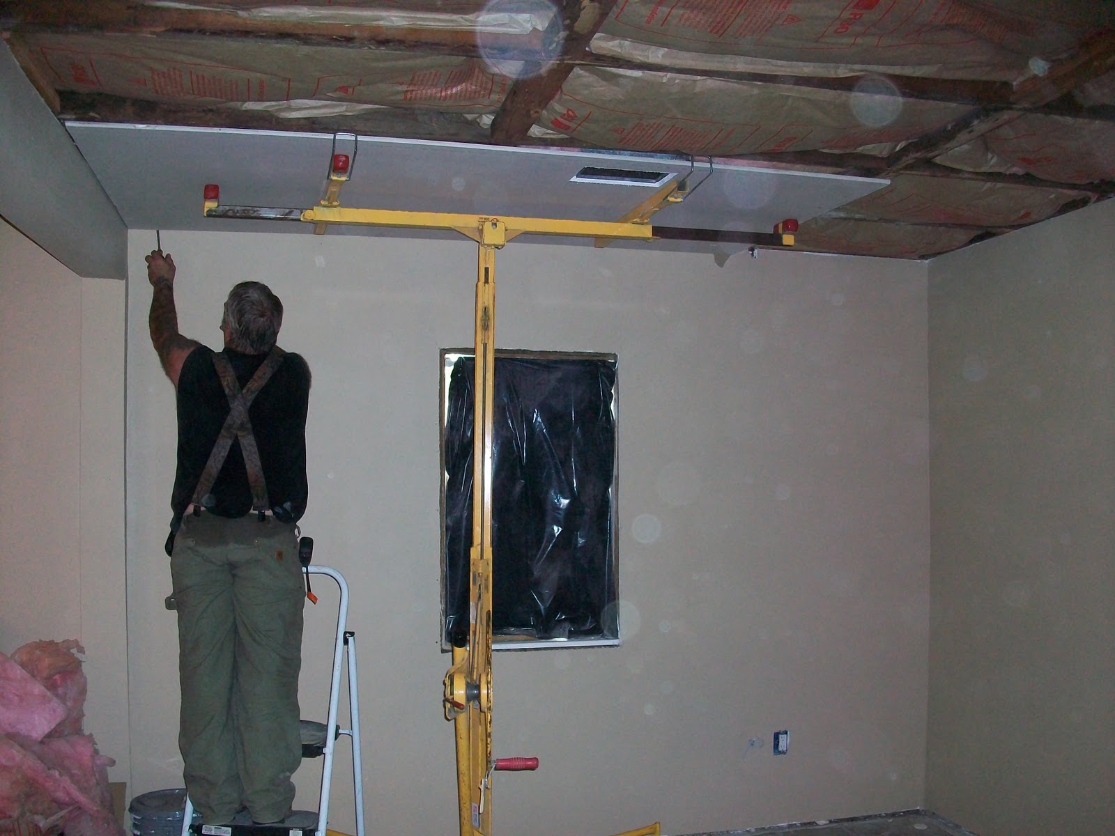 DIY Renovations & Design: Insulation & Ceiling Installation