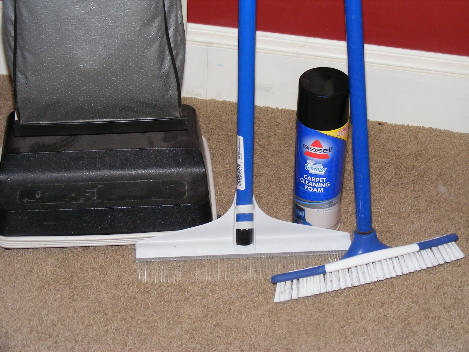 Cleaning Your Carpet (Without a Carpet Cleaner)