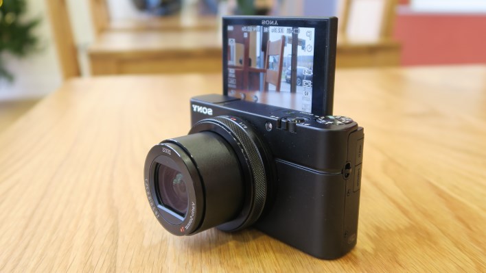 Sony Cyber-Shot RX100 IV vlog kamerası Sony Cyber-Shot RX100 IV vlog kamerası