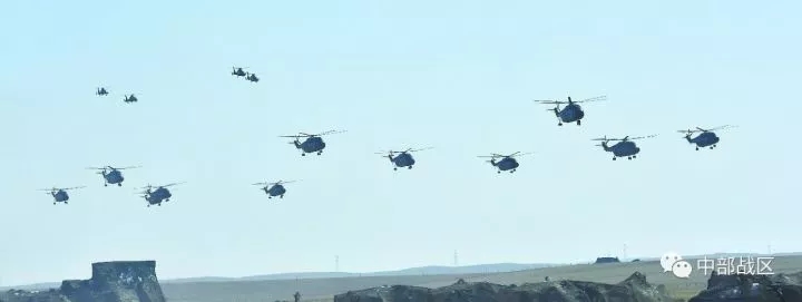 China Defense Blog: Photos of the day: 161st Air-Assault Brigade conducted  its first confrontation drill at Zhurihe training base