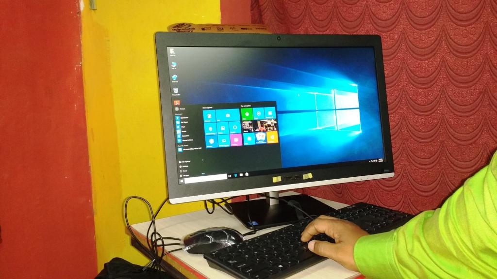 Learn New Things Asus All in One Desktop ET2231I (i3/1TB/4GB) Price