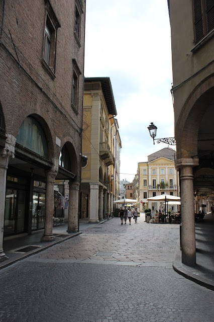 ulice italského města Mantova