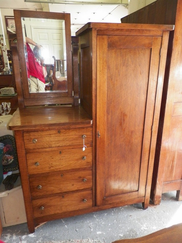 Dresser Armoire Combo Furnitur Inspiration