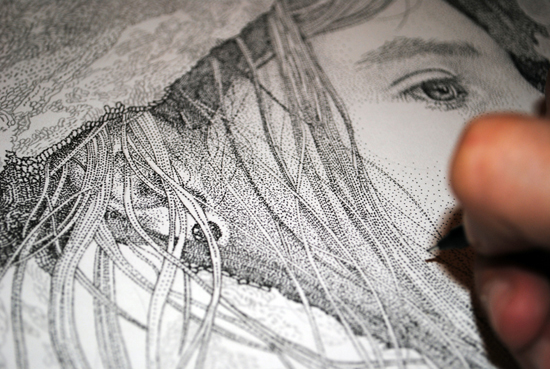 Pointillism technique by Pablo Jurado Ruiz in his Nomad II series