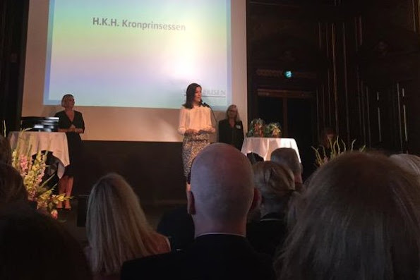 Crown Princess Mary of Denmark attended the award ceremony of the CSR Priser for social responsible entrepreneurship at the Exchange building