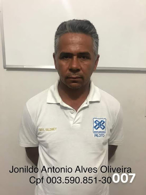 Líder de quadrilha responsável por roubos em agência bancária e preso Líder de quadrilha responsável por roubos em agência bancária e preso