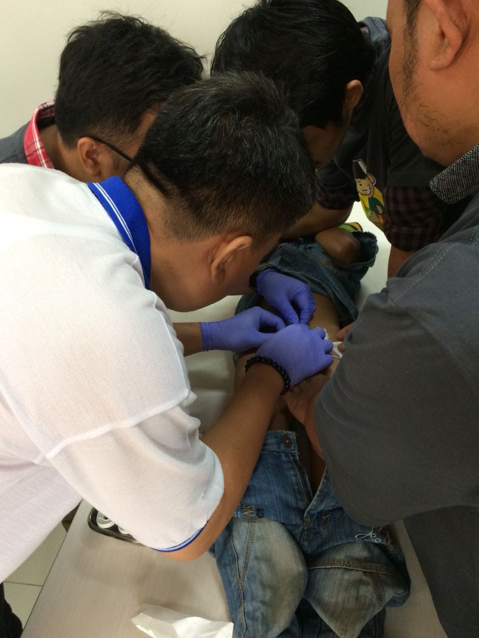 Rumah Sunat Di Jakarta Timur Sunat Laser Sunat Klamp Sunat Lem Sunat Stapler Rumah Sunat Cakung Jakarta Timur