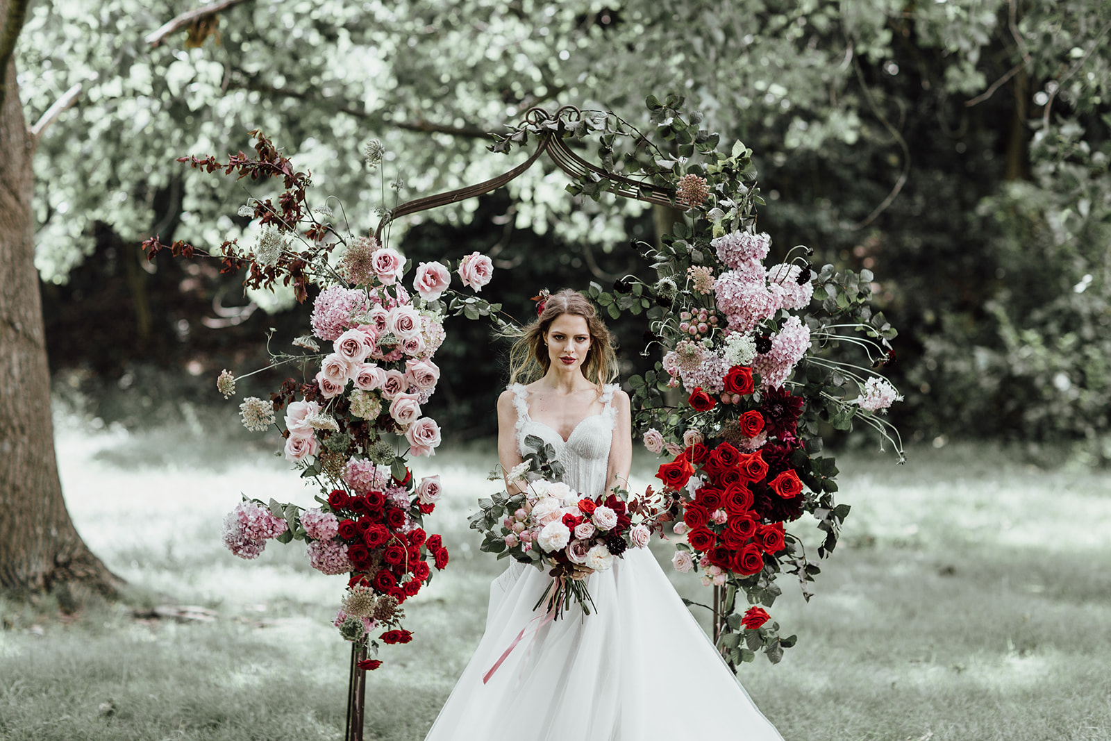SONJA CENIC PHOTOGRAPHY FLORALS BRIDAL WEAR AUSTRALIAN DESIGNER WEDDINGS