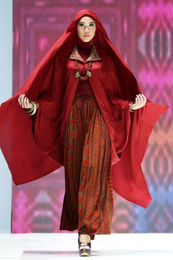 8 Ethnic Muslim Dresses By Ida Royani