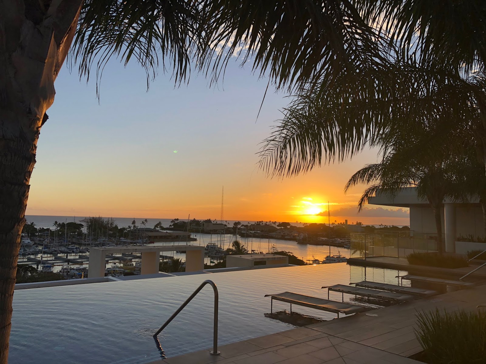 さとうあつこのハワイ不動産 テニス仲間のお誕生日に