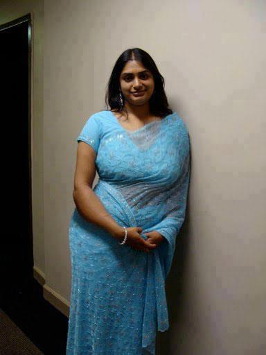 Hot Desi Spicy Mallu Telugu Aunties In Sarees Collections Latest Tamil Actress Telugu Actress 