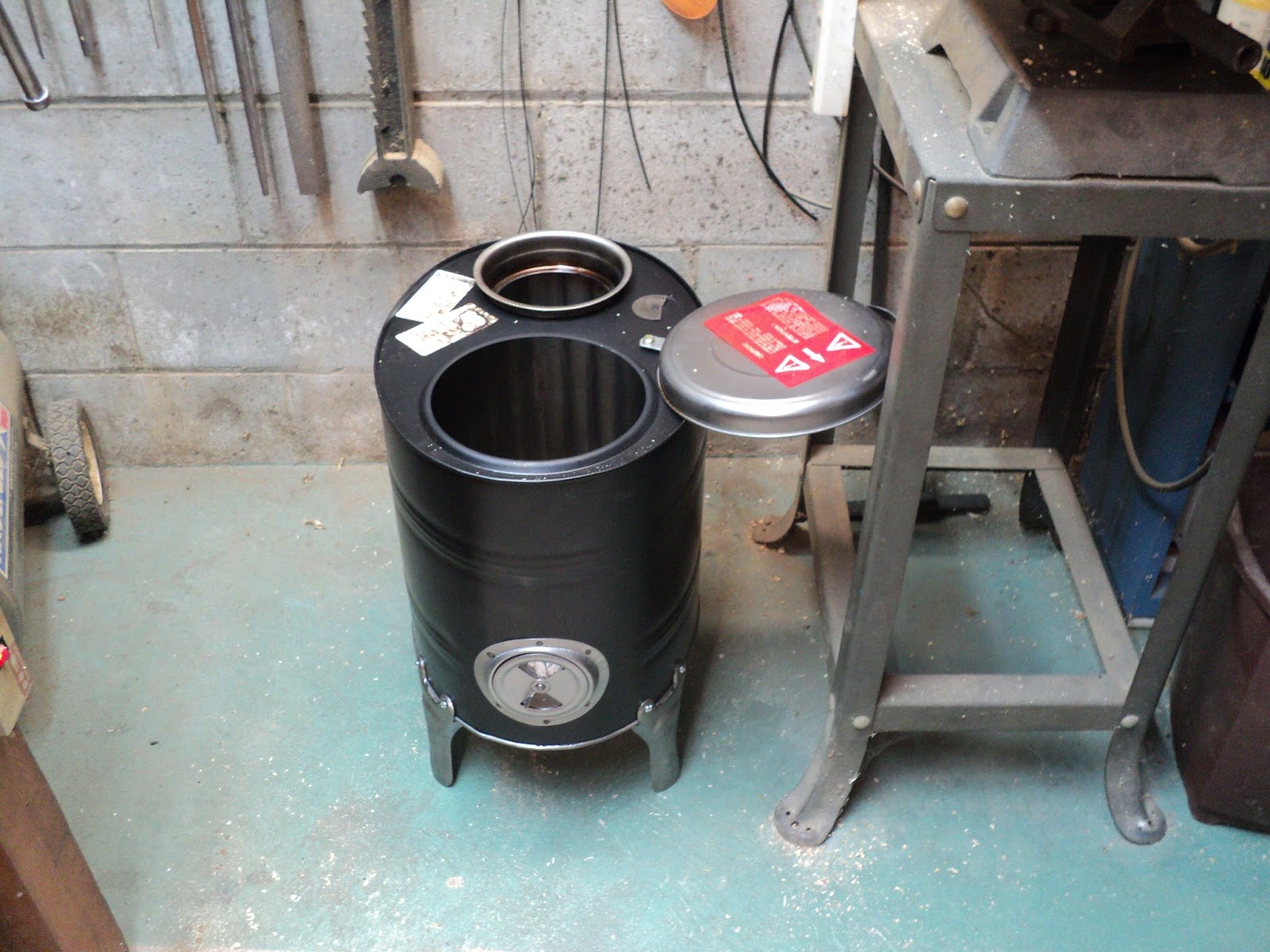 Rouge River Princess Auto's Wood Burning Stove Cat. No