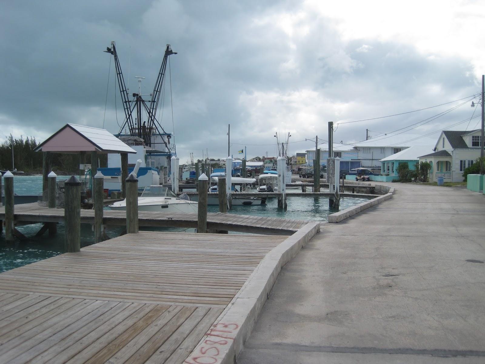 Boating with Sunset Delight Bahamas Spanish Wells the dentist