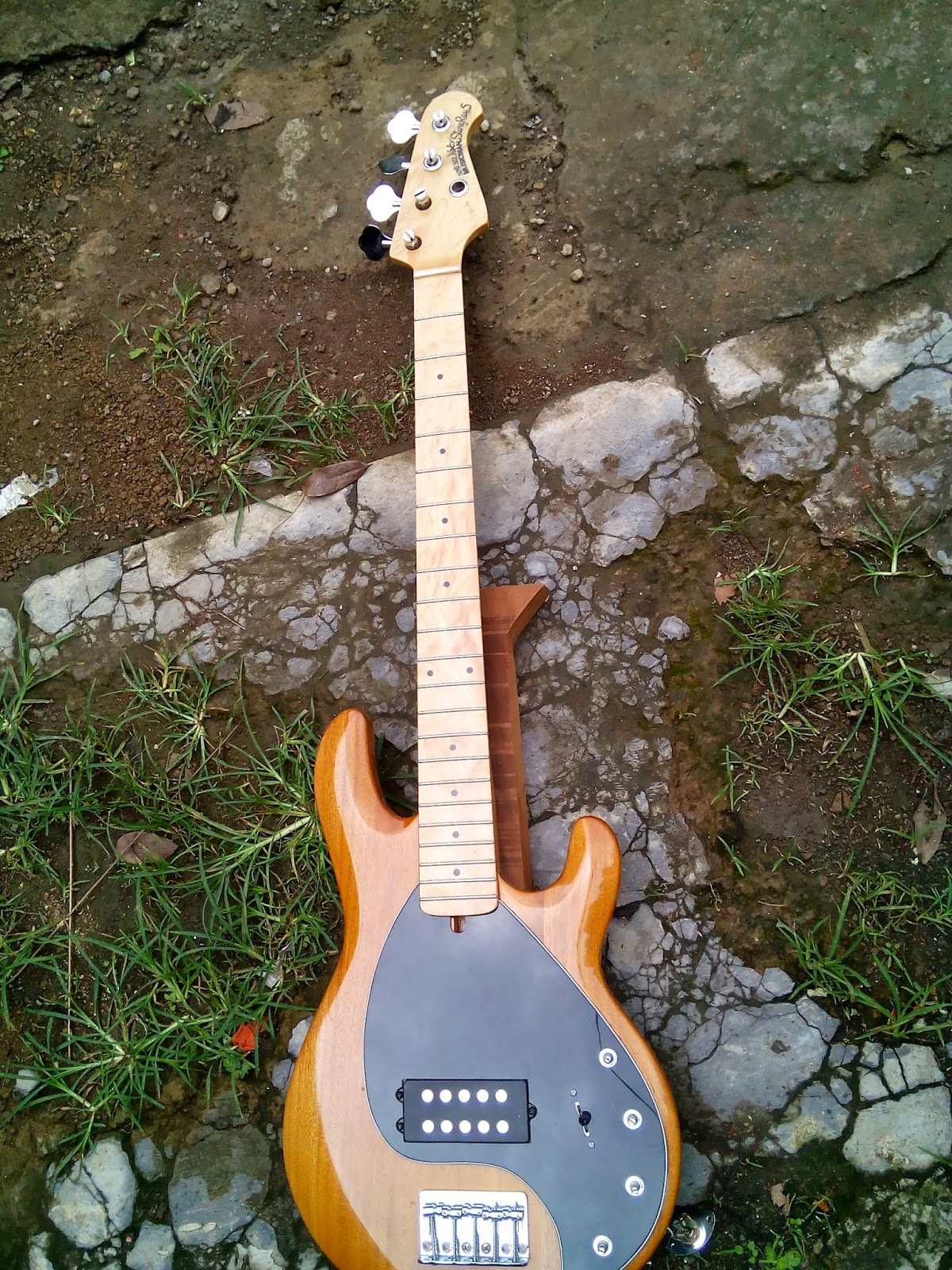 NANDITO ART GUITAR CUSTOM & HAND CRAFT (BANDUNG, JAWA NANDITO ART GUITAR CUSTOM & HAND CRAFT (BANDUNG, JAWA