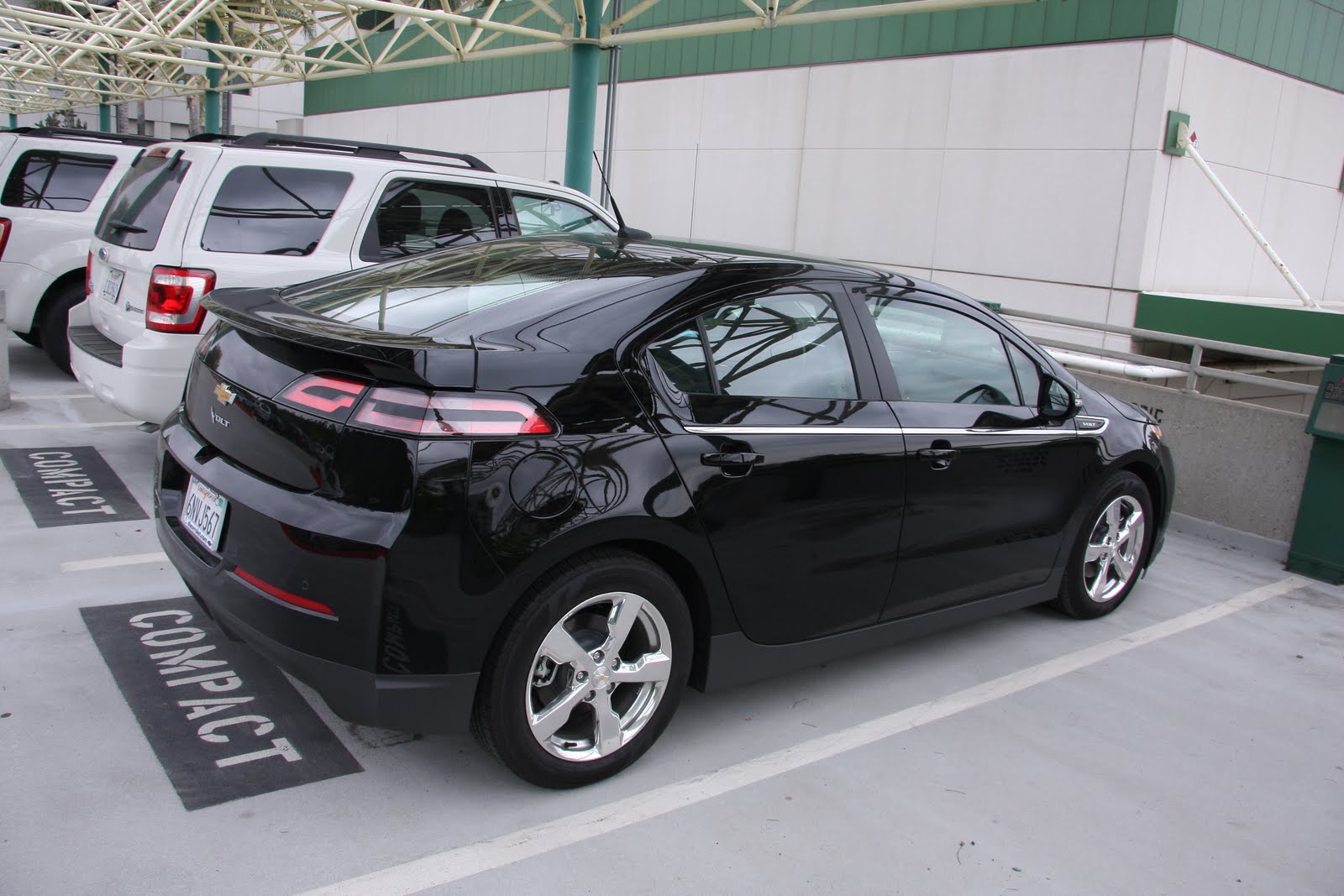 Our Nissan LEAF goes to Meetups, Meetups, Lots of Meetups Driving