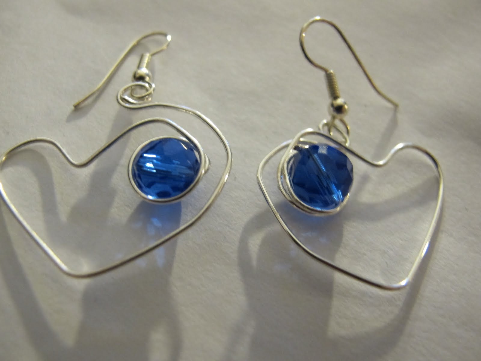 Naomi's Designs: Handmade Wire Jewelry: More colorful wire wrapped