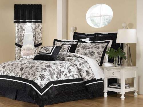 32+ beautiful black bedrooms with images, tips & accessories to help Black and White Bedrooms Pictures Ideas - Home Decorate Ideas