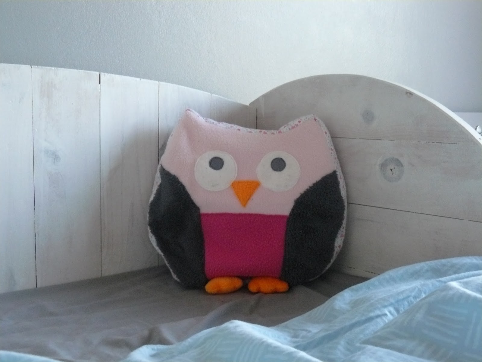 Coussin Peluche Hibou Doux Scintillant – Déco Noël Ou Cadeau Mignon Pour Petits Et Grands