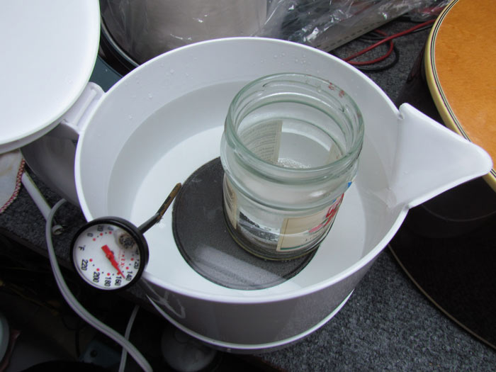 Mixing Hide Glue For Guitar Repair Crawls Backward (When Alarmed)