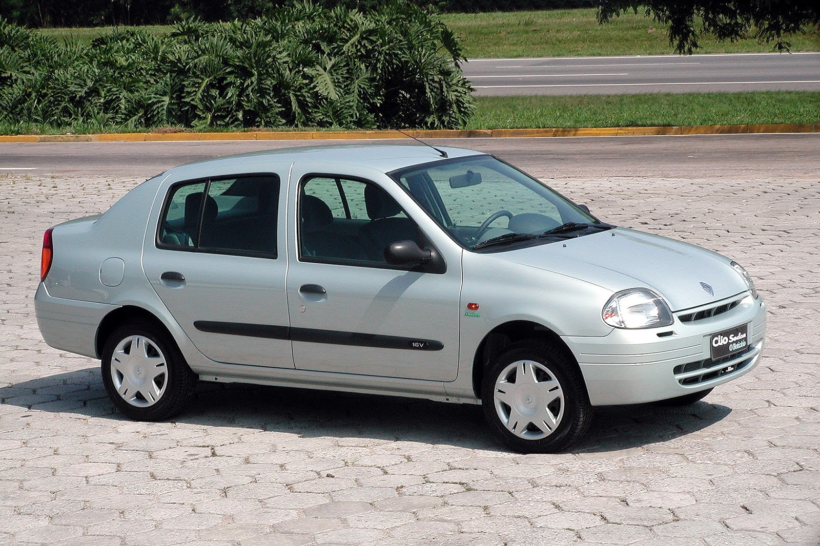 Renault Clio II dá adeus ao mercado sulamericano