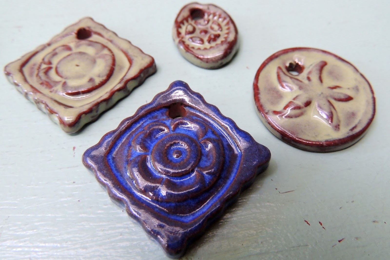 22 Applegate Lane Making Ceramic Buttons