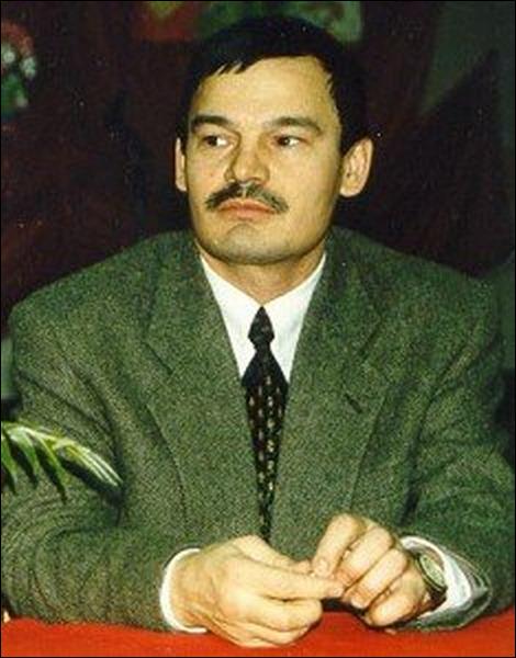 рафис кашапов. рафис и нафис кашаповы. рафис рафаилович кашапов. татарский националист кашапов. кашапов тоц.