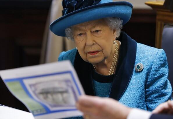 Queen Elizabeth opened the new headquarters of the Royal Philatelic Society, located at Abchurch Lane in London