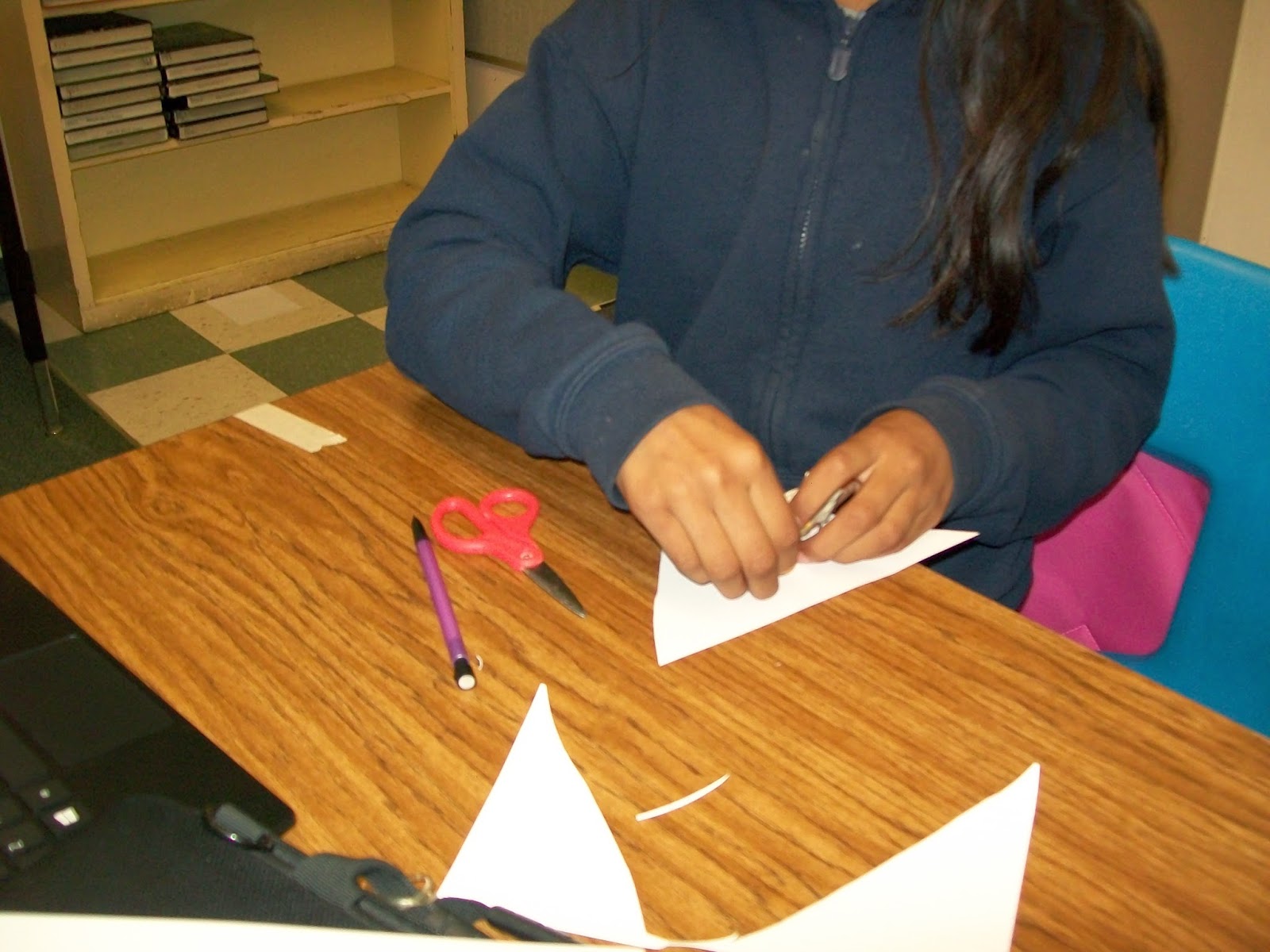 Using Technology and Art to Enhance Learning Champions Build Mini Hang